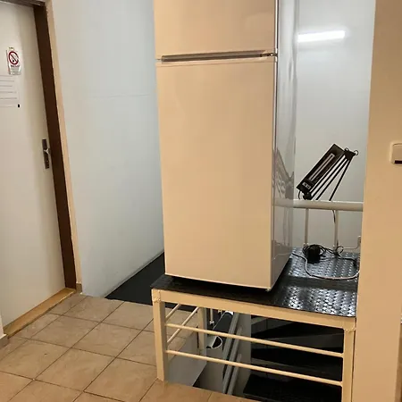 Vendégház Austrian Business Centrum Ufo Einsteinova 3*