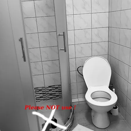 Pensión Austrian Business Ufo Einsteinova Bratislava