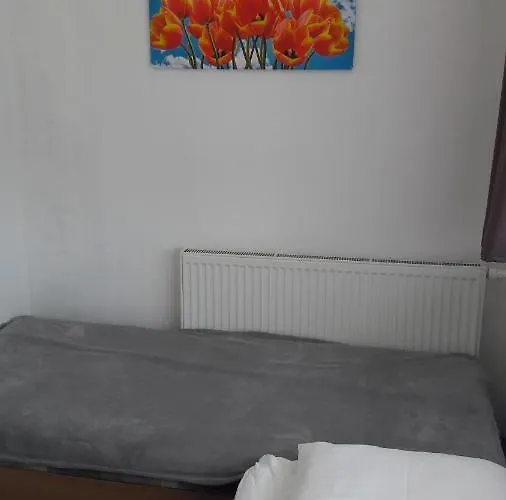 Austrian Business Centrum Ufo Einsteinova Maison d'hôtes Bratislava