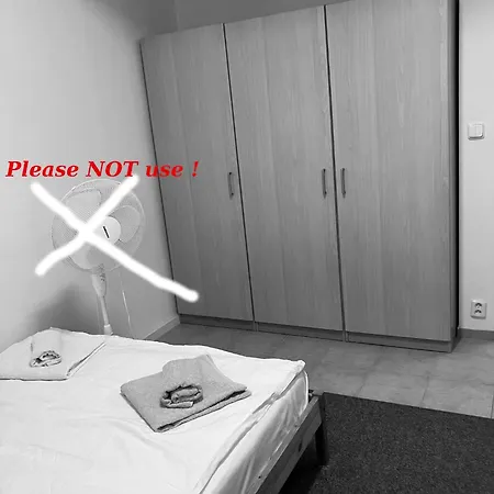 Austrian Business Centrum Ufo Einsteinova 3*